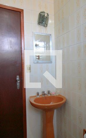 Apartamento à venda com 200m², 3 quartos e 1 vagaBanheiro da Suíte