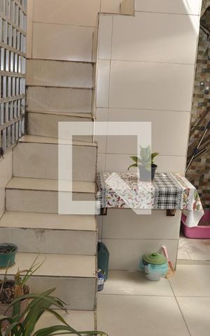 Casa à venda com 108m², 3 quartos e 1 vagaCorredor