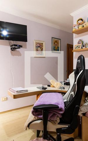 Casa à venda com 149m², 3 quartos e 2 vagas Casa à venda com 149m², 3 quartos e 2 vagasSuíte 3