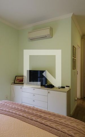 Apartamento à venda com 201m², 3 quartos e 3 vagasSuíte Master
