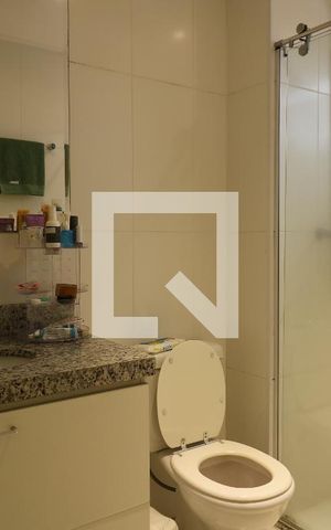 Apartamento à venda com 201m², 3 quartos e 3 vagasBanheiro da Suíte 1