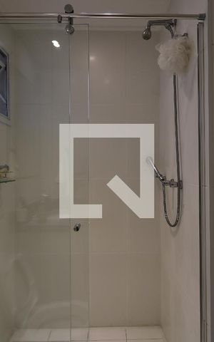 Apartamento à venda com 201m², 3 quartos e 3 vagasBanheiro da Suíte 2