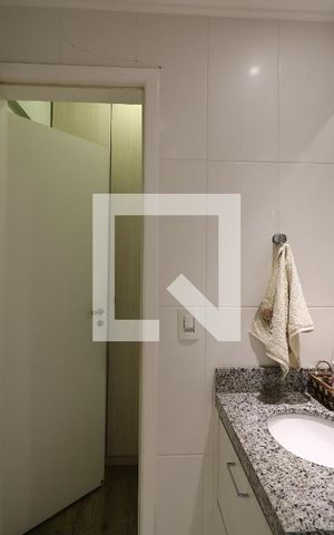 Apartamento à venda com 201m², 3 quartos e 3 vagasBanheiro da Suíte 2