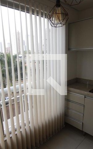 Apartamento para alugar com 42m², 1 quarto e 1 vagaSacada