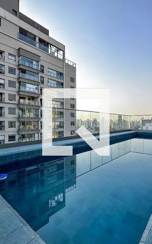 Studio à venda com 25m², 1 quarto e sem vaga Studio à venda com 25m², 1 quarto e sem vagaÁrea comum - Piscina