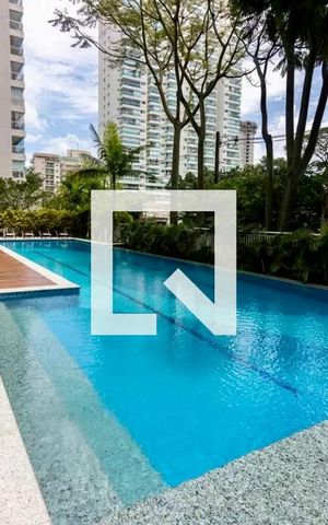 Apartamento à venda com 134m², 3 quartos e 2 vagas Apartamento à venda com 134m², 3 quartos e 2 vagasPiscina