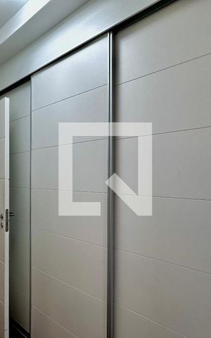 Apartamento à venda com 134m², 3 quartos e 2 vagas Apartamento à venda com 134m², 3 quartos e 2 vagasCloset Suíte 3