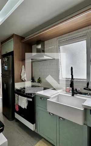 Apartamento à venda com 134m², 3 quartos e 2 vagas Apartamento à venda com 134m², 3 quartos e 2 vagasCozinha