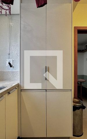 Apartamento à venda com 134m², 3 quartos e 2 vagas Apartamento à venda com 134m², 3 quartos e 2 vagasÁrea de Serviço