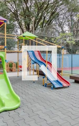 Apartamento à venda com 134m², 3 quartos e 2 vagas Apartamento à venda com 134m², 3 quartos e 2 vagasPlayground