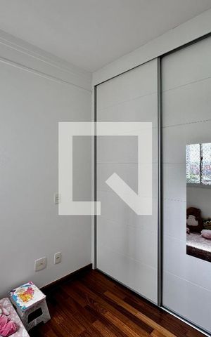 Apartamento à venda com 134m², 3 quartos e 2 vagas Apartamento à venda com 134m², 3 quartos e 2 vagasSuíte 2