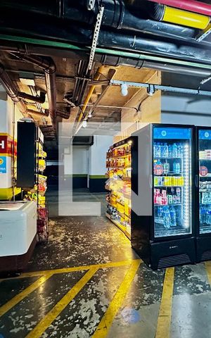 Apartamento à venda com 134m², 3 quartos e 2 vagas Apartamento à venda com 134m², 3 quartos e 2 vagasMercadinho