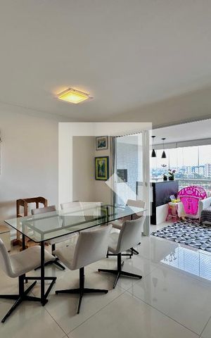 Apartamento à venda com 134m², 3 quartos e 2 vagas Apartamento à venda com 134m², 3 quartos e 2 vagasSala