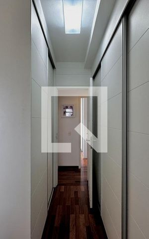 Apartamento à venda com 134m², 3 quartos e 2 vagas Apartamento à venda com 134m², 3 quartos e 2 vagasCloset Suíte 3