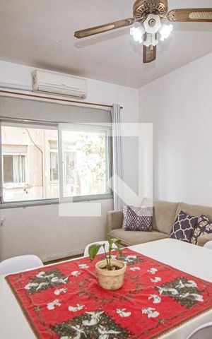 Apartamento para alugar com 68m², 2 quartos e sem vaga Apartamento para alugar com 68m², 2 quartos e sem vagaSala