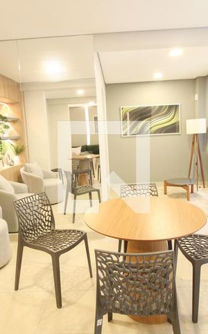 Apartamento à venda com 48m², 2 quartos e sem vagaÁrea comum