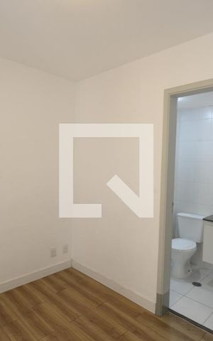 Apartamento para alugar com 75m², 3 quartos e 1 vagaSuíte