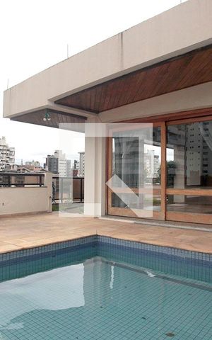 Apartamento à venda com 289m², 3 quartos e 3 vagasCobertura Piscina