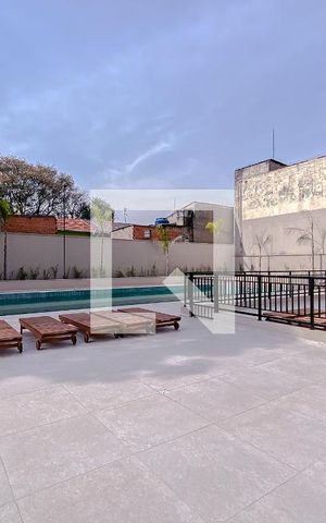 Apartamento à venda com 35m², 2 quartos e sem vagaÁrea comum - Piscina