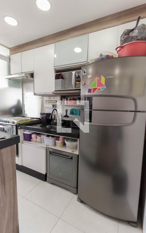 Apartamento à venda com 49m², 2 quartos e 1 vaga Apartamento à venda com 49m², 2 quartos e 1 vagaCozinha