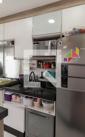 Apartamento à venda com 49m², 2 quartos e 1 vaga Apartamento à venda com 49m², 2 quartos e 1 vagaCozinha