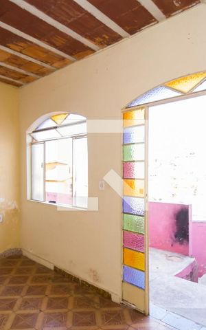 Casa à venda com 400m², 2 quartos e 5 vagas Casa à venda com 400m², 2 quartos e 5 vagasSala