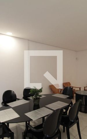Casa à venda com 500m², 3 quartos e 4 vagasCopa