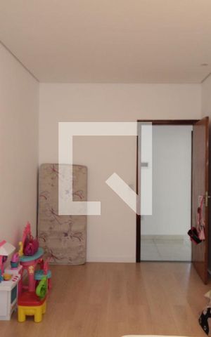 Casa à venda com 500m², 3 quartos e 4 vagasSuíte 3