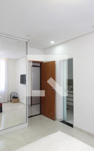 Casa à venda com 500m², 3 quartos e 4 vagasSuíte 1