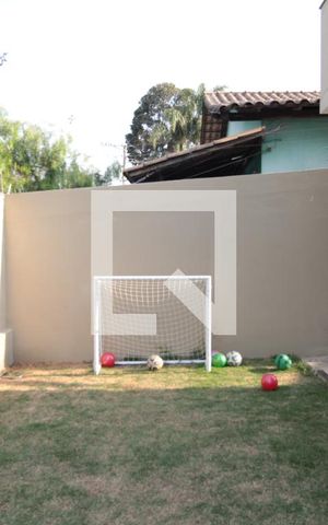 Casa à venda com 500m², 3 quartos e 4 vagasJardim
