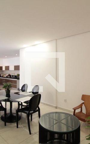 Casa à venda com 500m², 3 quartos e 4 vagasCopa