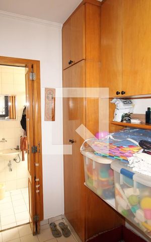 Apartamento à venda com 207m², 4 quartos e 4 vagasÁrea de Serviço - Quarto