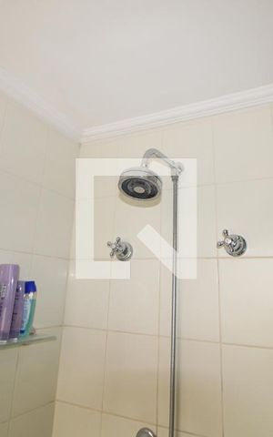 Apartamento à venda com 207m², 4 quartos e 4 vagasQuarto 3 - Banheiro