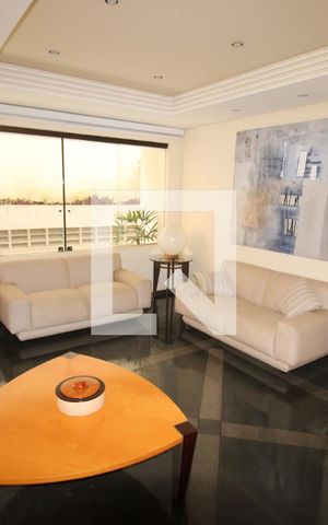 Apartamento à venda com 207m², 4 quartos e 4 vagasÁrea Comum