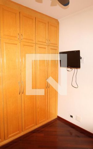 Apartamento à venda com 207m², 4 quartos e 4 vagasQuarto 1