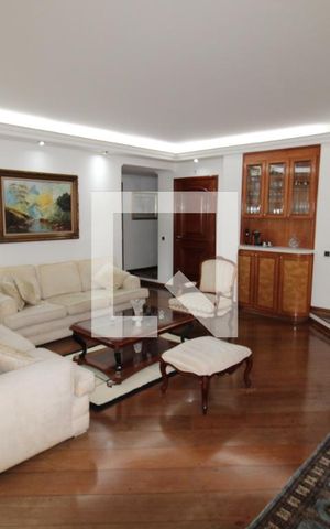 Apartamento à venda com 207m², 4 quartos e 4 vagasSala