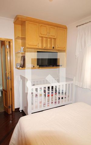 Apartamento à venda com 207m², 4 quartos e 4 vagasQuarto 2