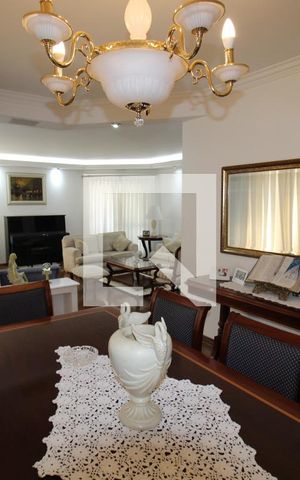 Apartamento à venda com 207m², 4 quartos e 4 vagasSala