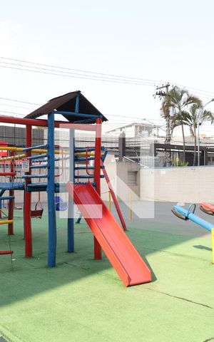 Apartamento para alugar com 62m², 2 quartos e 1 vagaÁrea comum - Playground