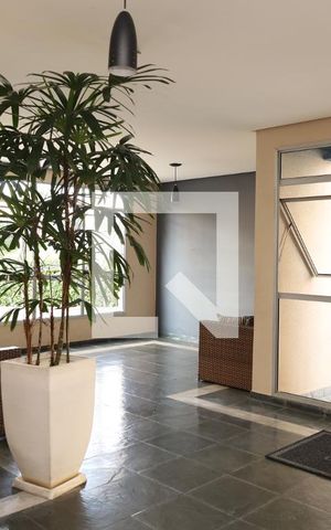 Apartamento para alugar com 62m², 2 quartos e 1 vagaÁrea comum - Saguão do prédio