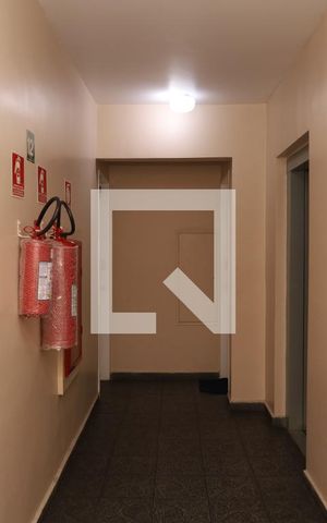 Apartamento para alugar com 62m², 2 quartos e 1 vagaÁrea comum - Saguão do andar