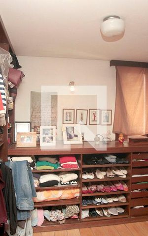 Apartamento à venda com 310m², 3 quartos e 3 vagasCloset