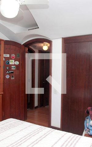 Apartamento à venda com 310m², 3 quartos e 3 vagasQuarto 3