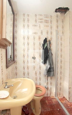 Apartamento à venda com 310m², 3 quartos e 3 vagasBanheiro 3