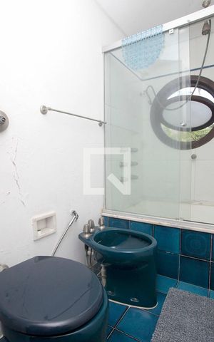 Apartamento à venda com 310m², 3 quartos e 3 vagasBanheiro 2