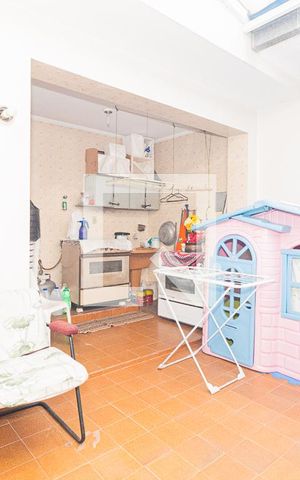 Casa à venda com 145m², 3 quartos e 2 vagas Casa à venda com 145m², 3 quartos e 2 vagasÁrea de Serviço