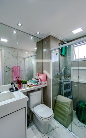Apartamento à venda com 74m², 2 quartos e 2 vagasQuarto 2 - Suíte