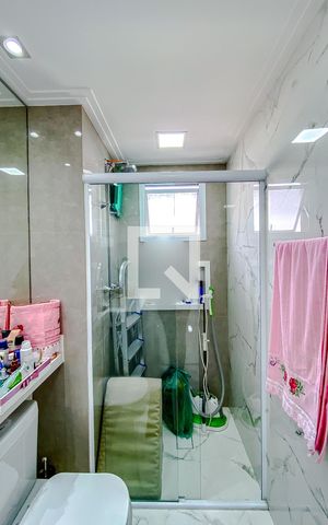 Apartamento à venda com 74m², 2 quartos e 2 vagasQuarto 2 - Suíte