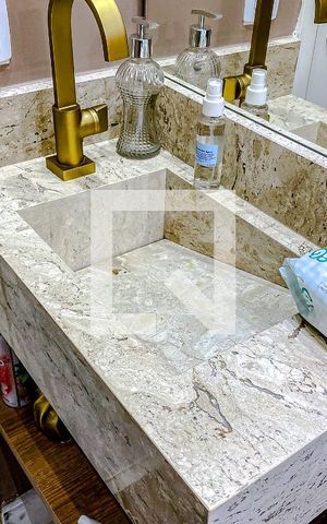 Apartamento à venda com 74m², 2 quartos e 2 vagasLavabo