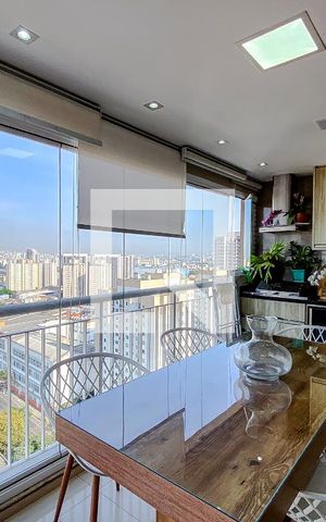 Apartamento à venda com 74m², 2 quartos e 2 vagasVaranda da Sala